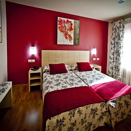 Condes De Castilla 3* Segovia