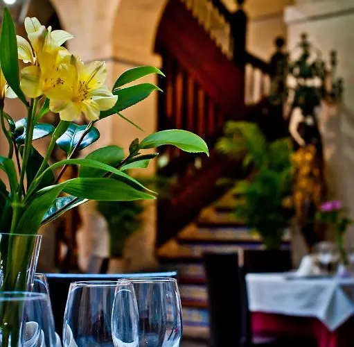 Condes De Castilla Сеговия